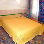 Hotel Jarry Confort *