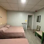 Jarry Confort Hotel Paris