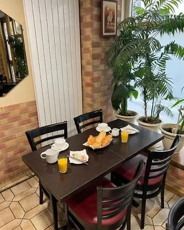 Hotel Jarry Confort *
