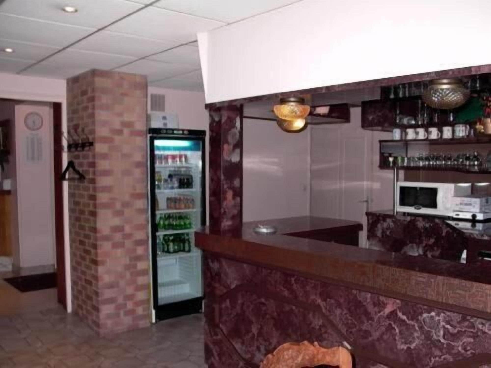 Hotel Jarry Confort