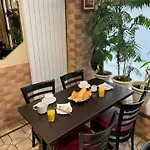 Hotel Jarry Confort *