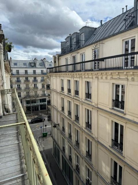 Hotel Jarry Confort Parigi